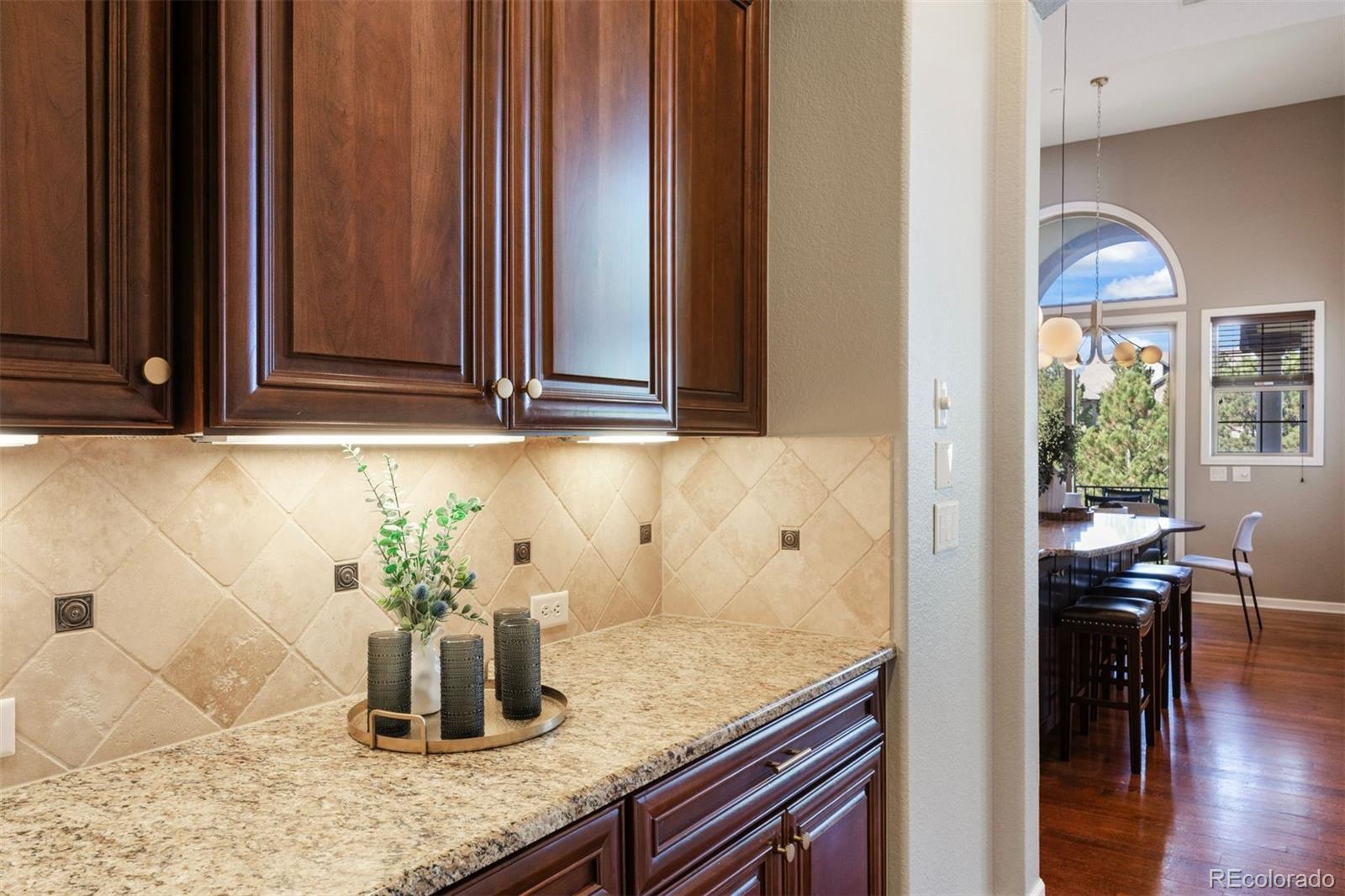 6299 Ellingwood Point Place