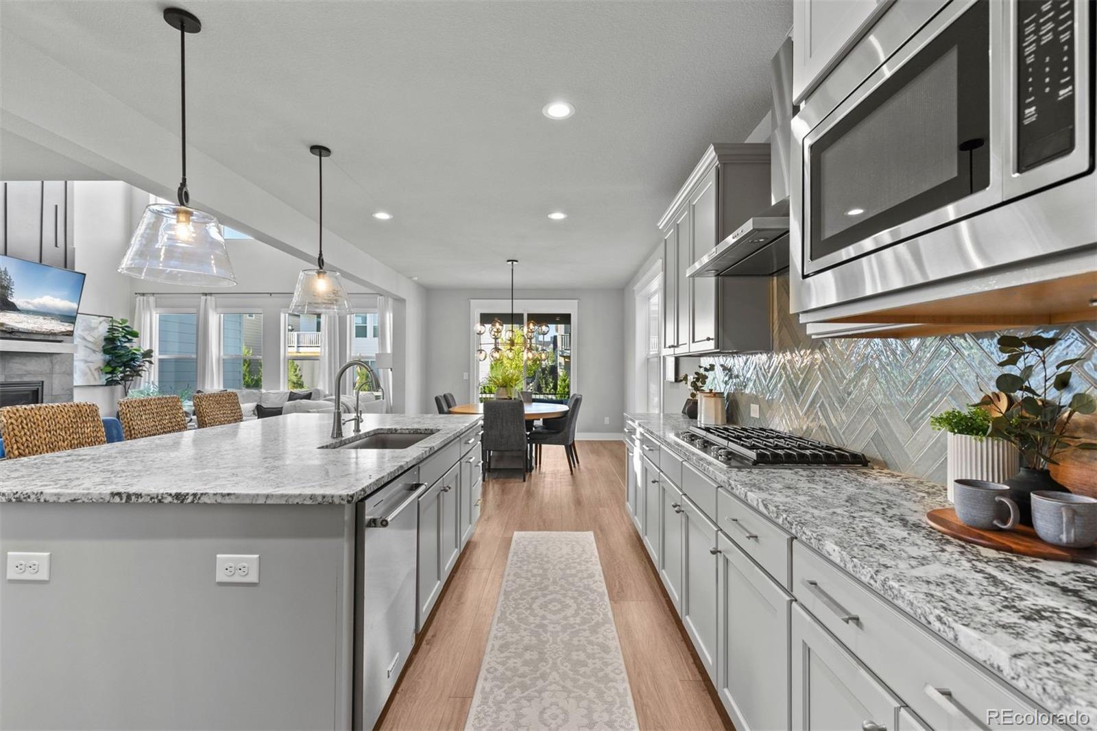 5821 Tesoro Point
