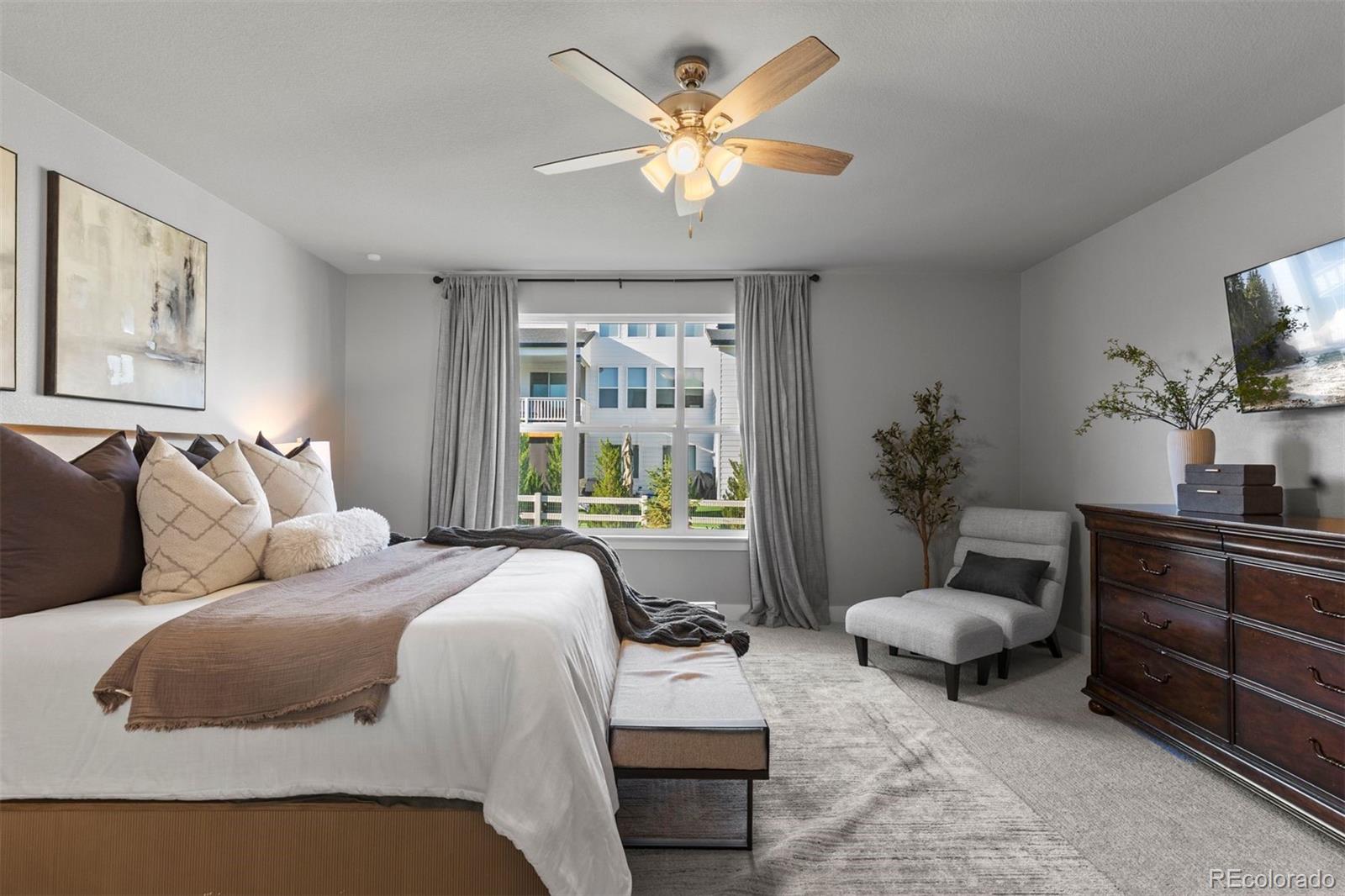 5821 Tesoro Point