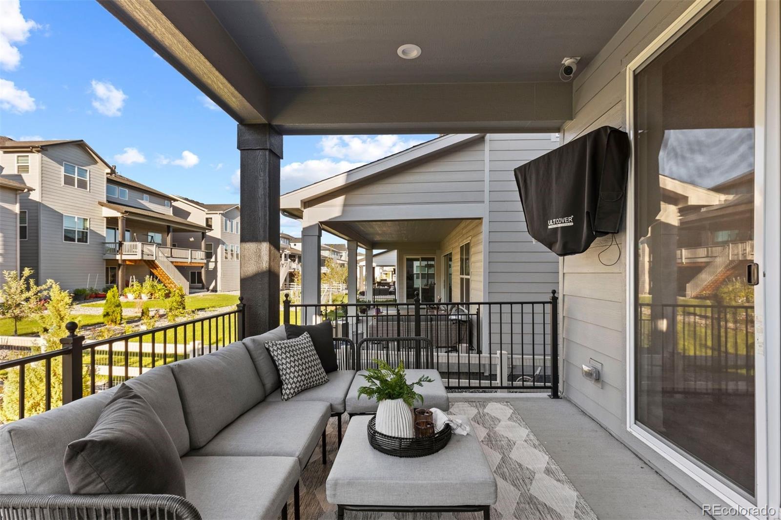 5821 Tesoro Point