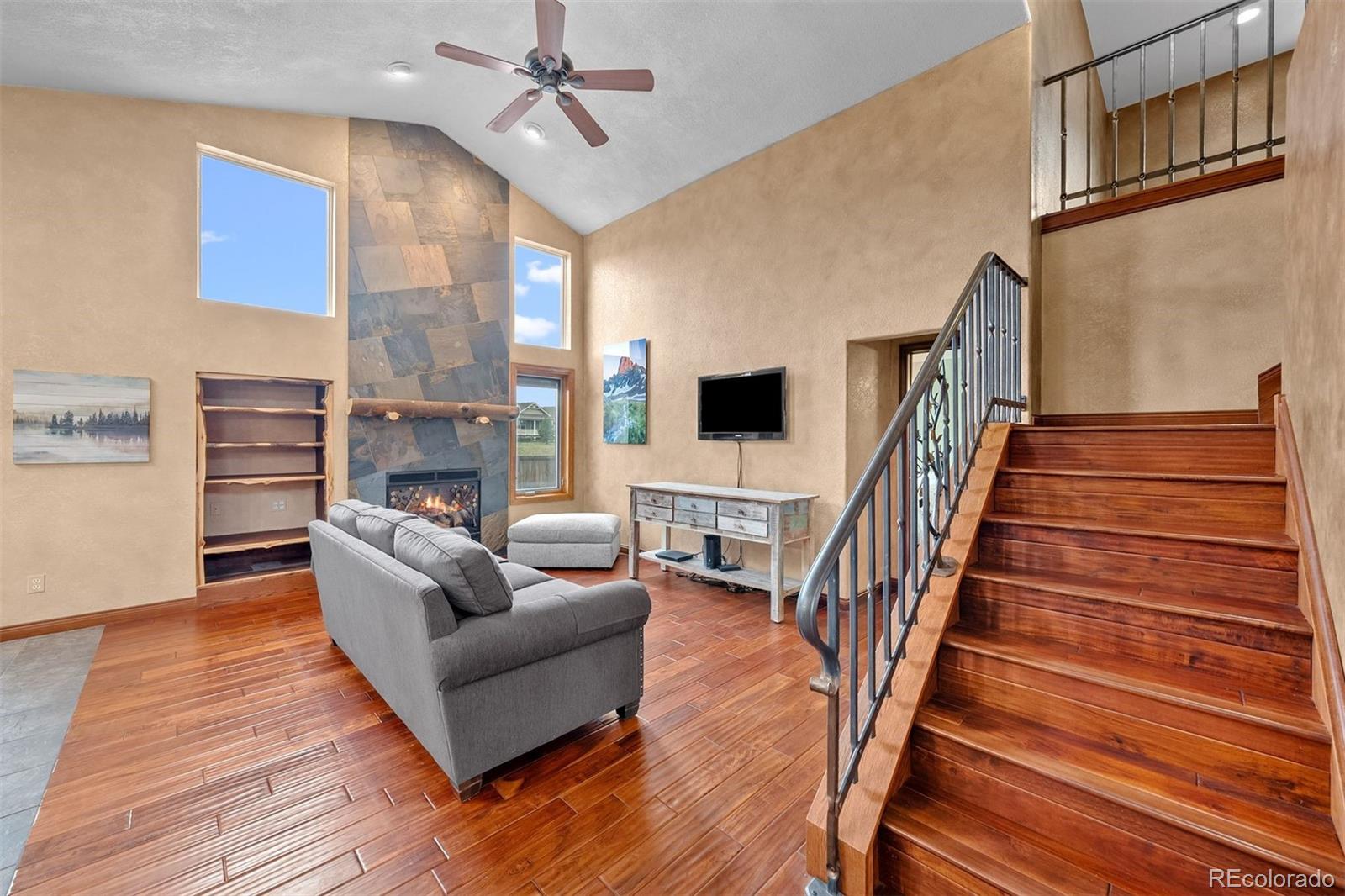 4310 W Old Windmill Way