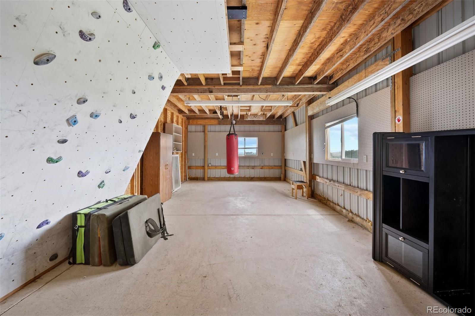 6785 Arrowhead Circle