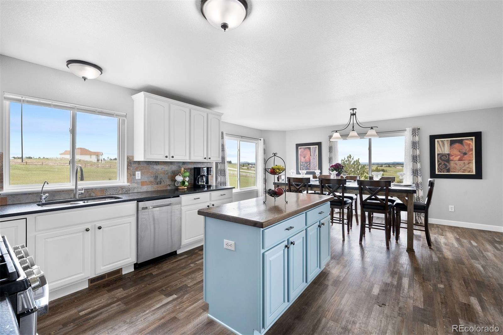 6785 Arrowhead Circle