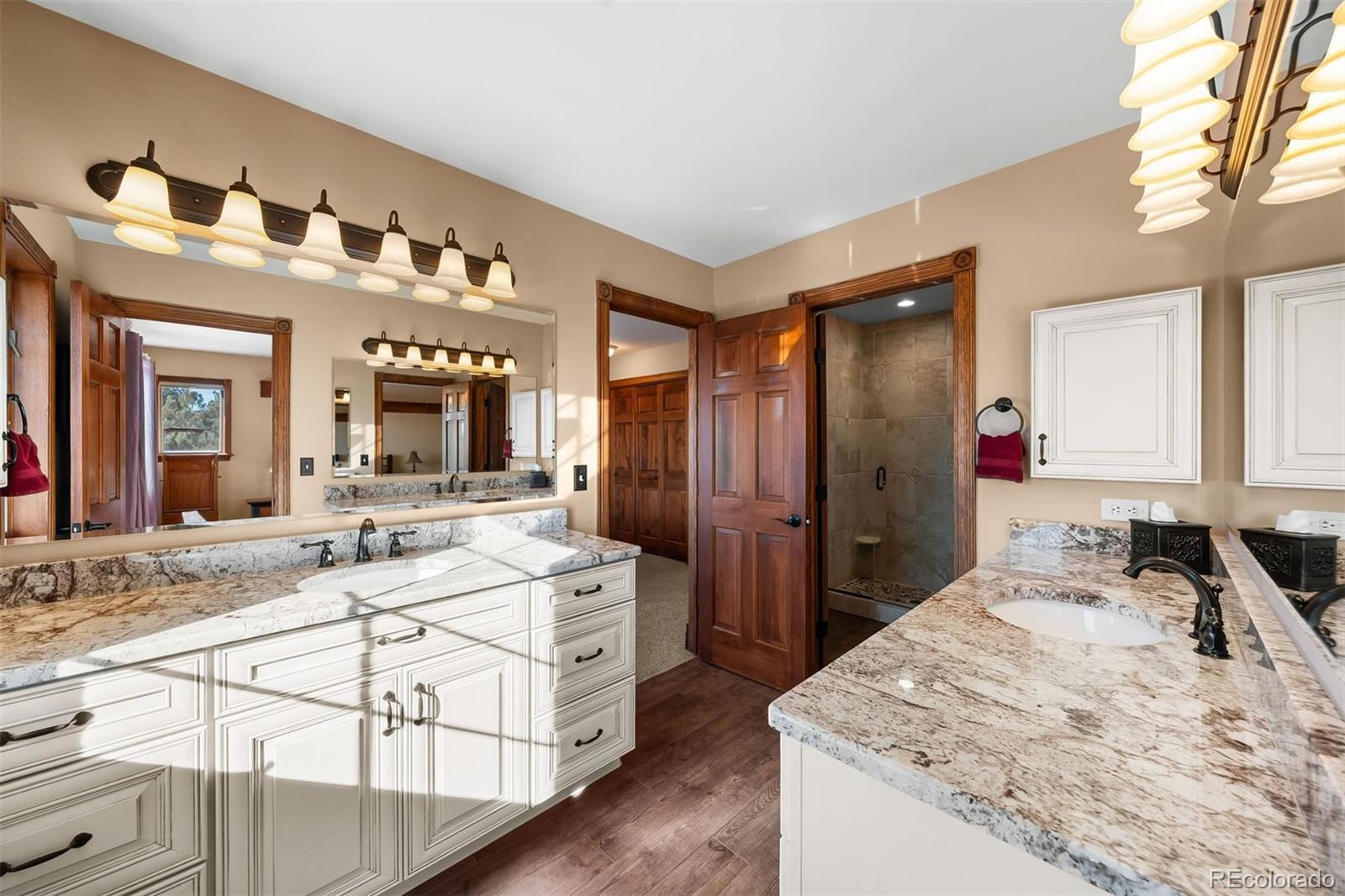 8245 N Sunburst Trail