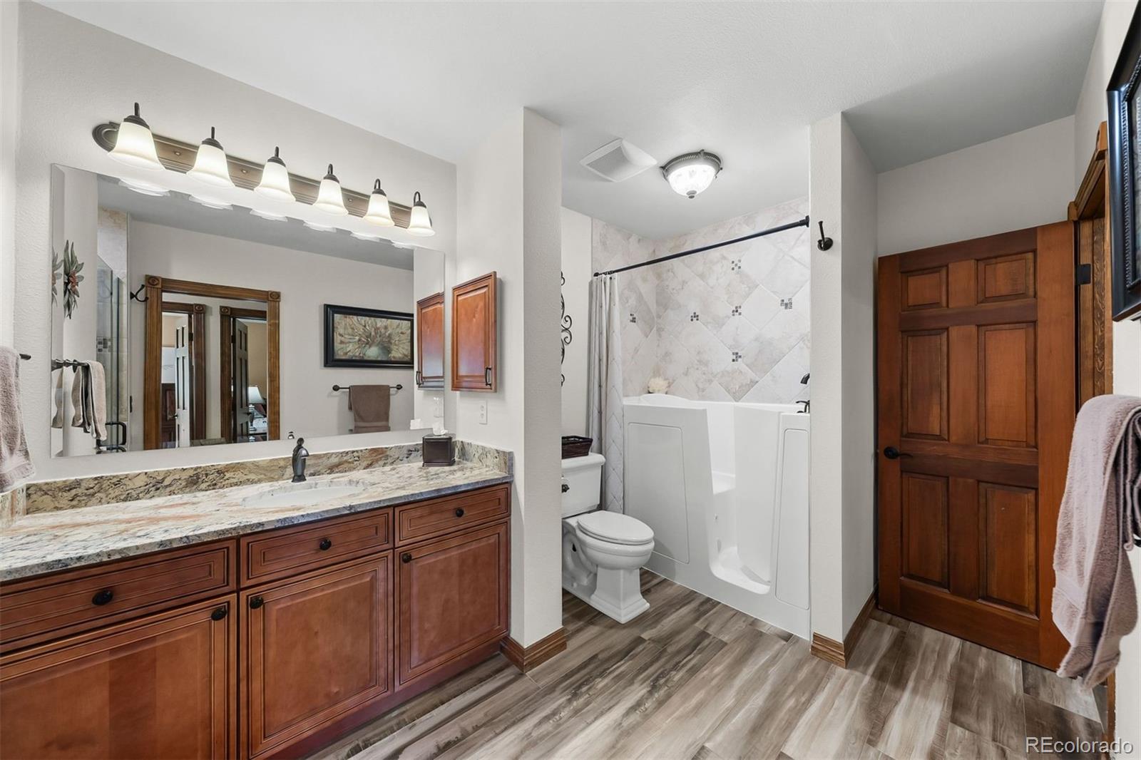 8245 N Sunburst Trail