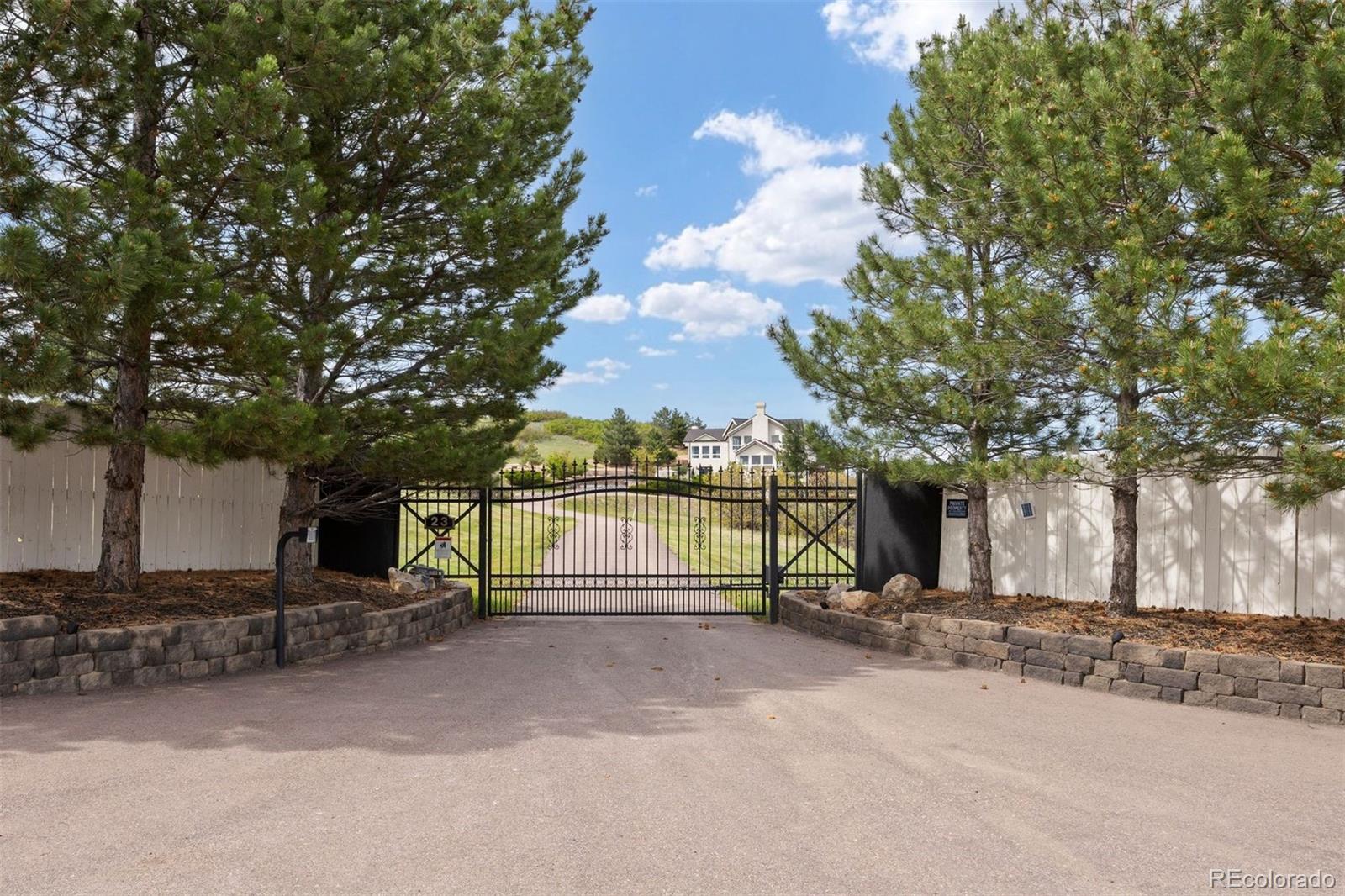 23 Yucca Hills Road
