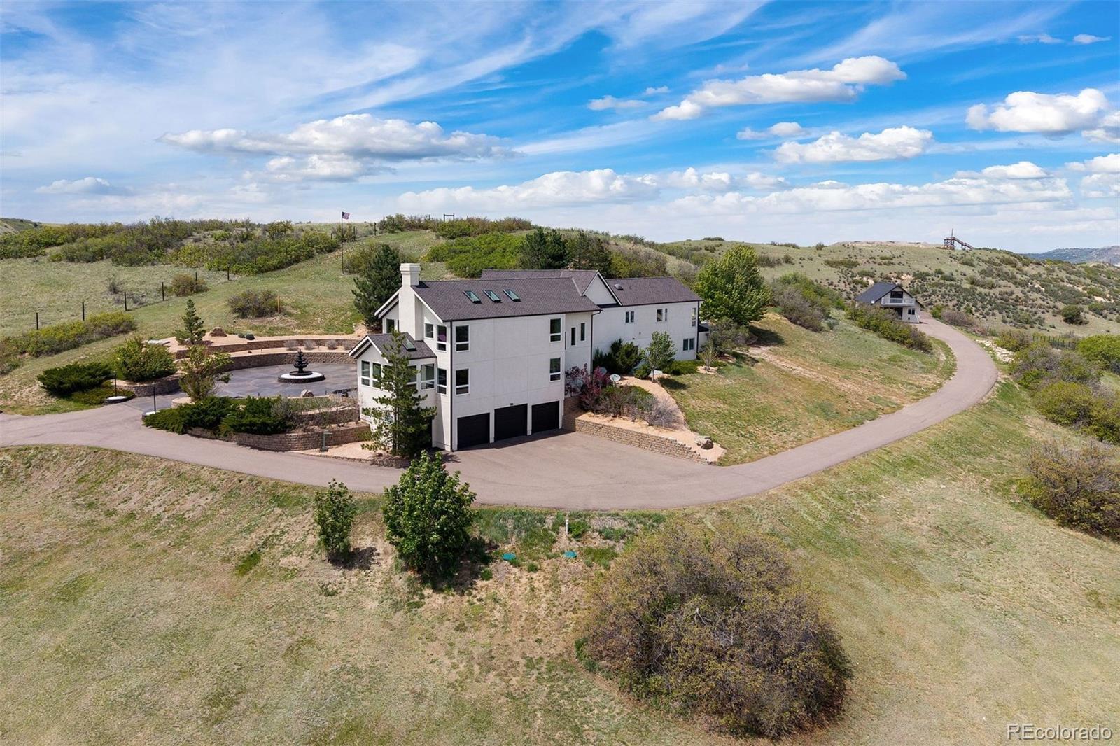 23 Yucca Hills Road