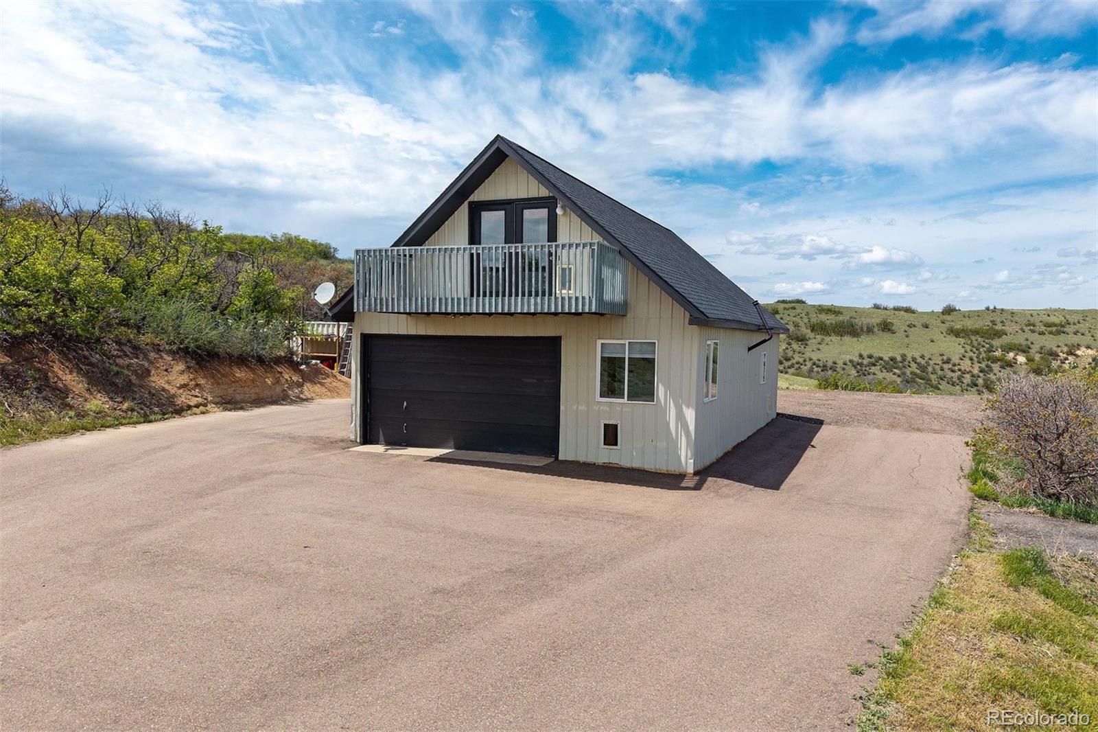 23 Yucca Hills Road