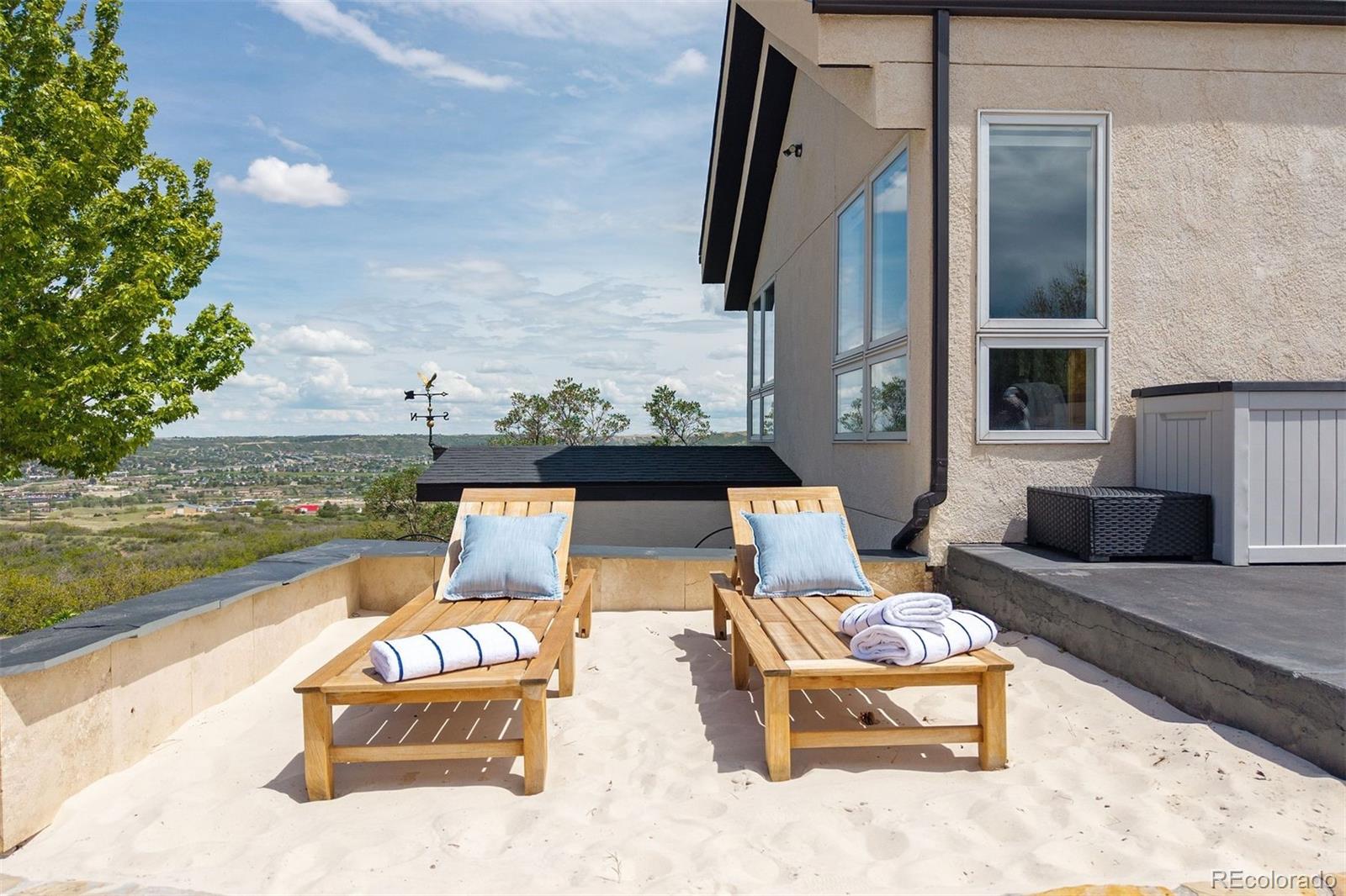 23 Yucca Hills Road