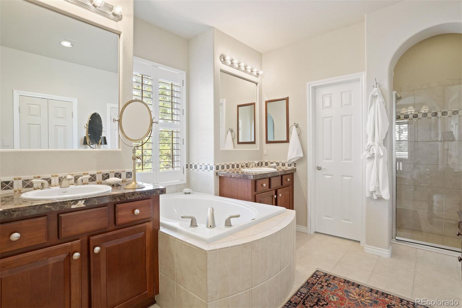 5017 Vermillion Drive