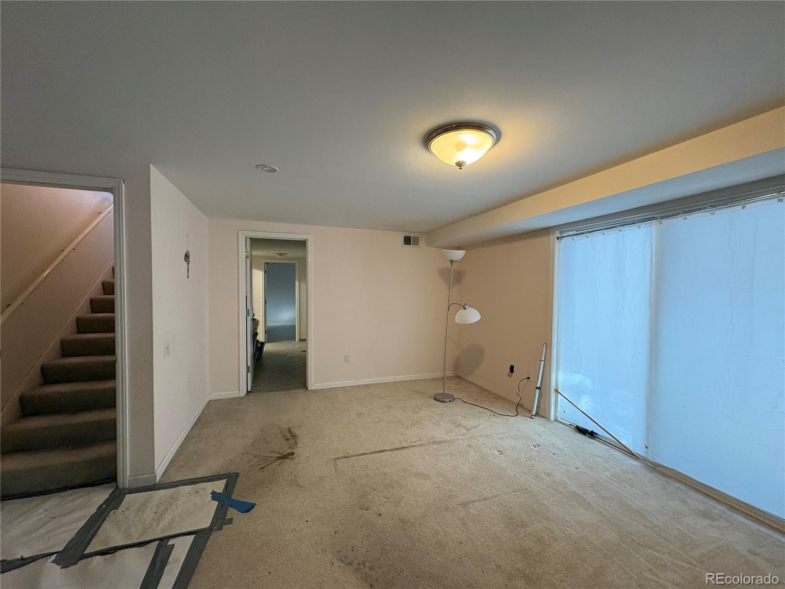 6829 S Elizabeth Circle