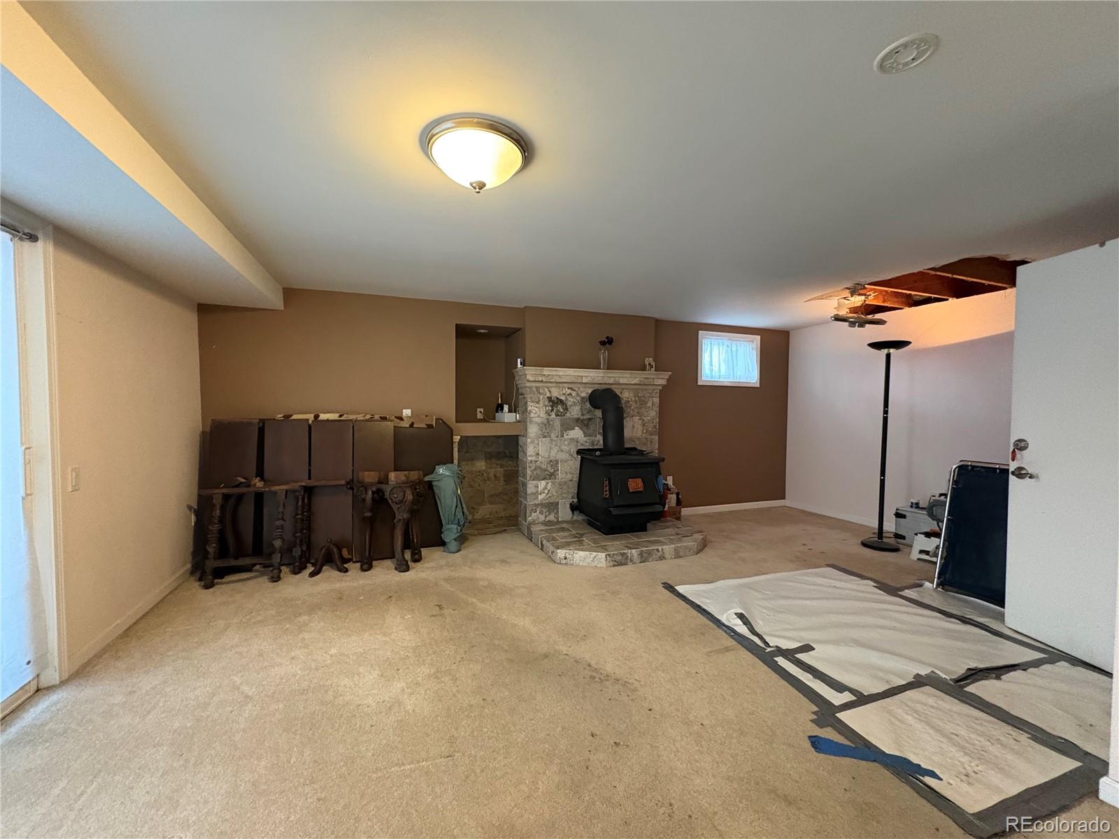 6829 S Elizabeth Circle