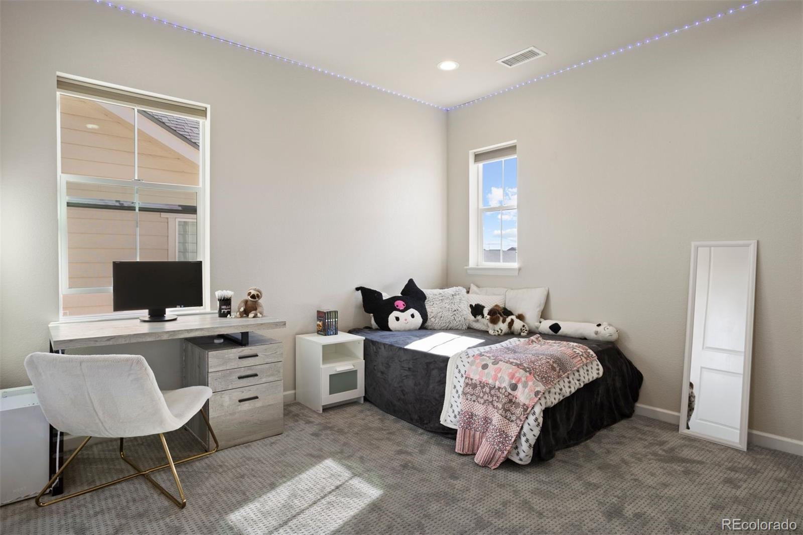 3935 Long Rifle Drive