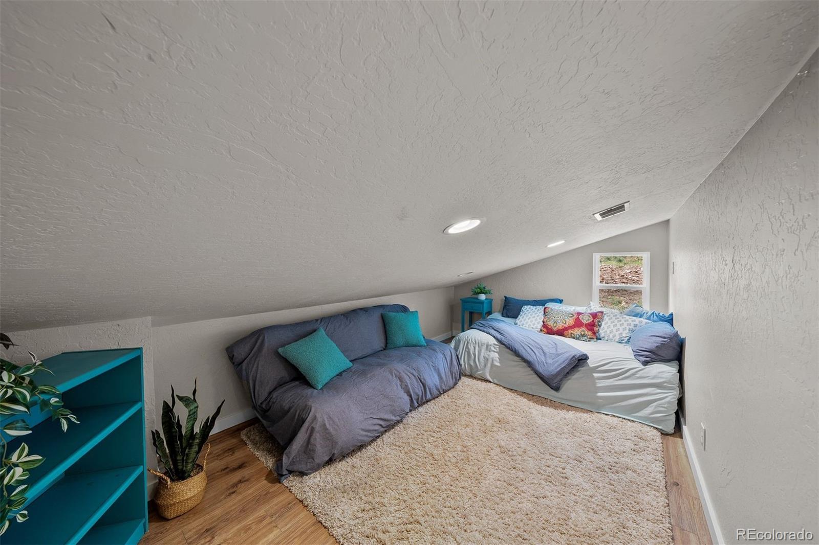 245 N County Highway 67