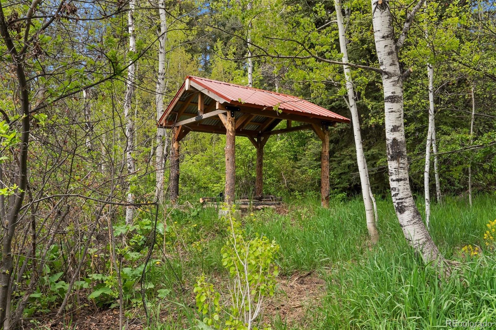 245 N County Highway 67