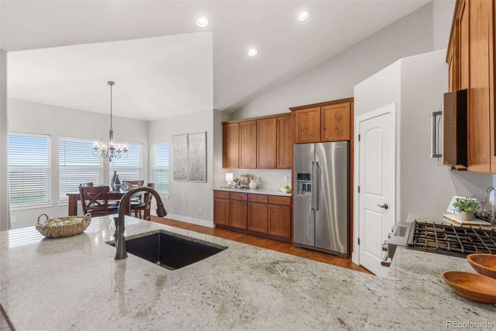 50112 E Maplewood Place