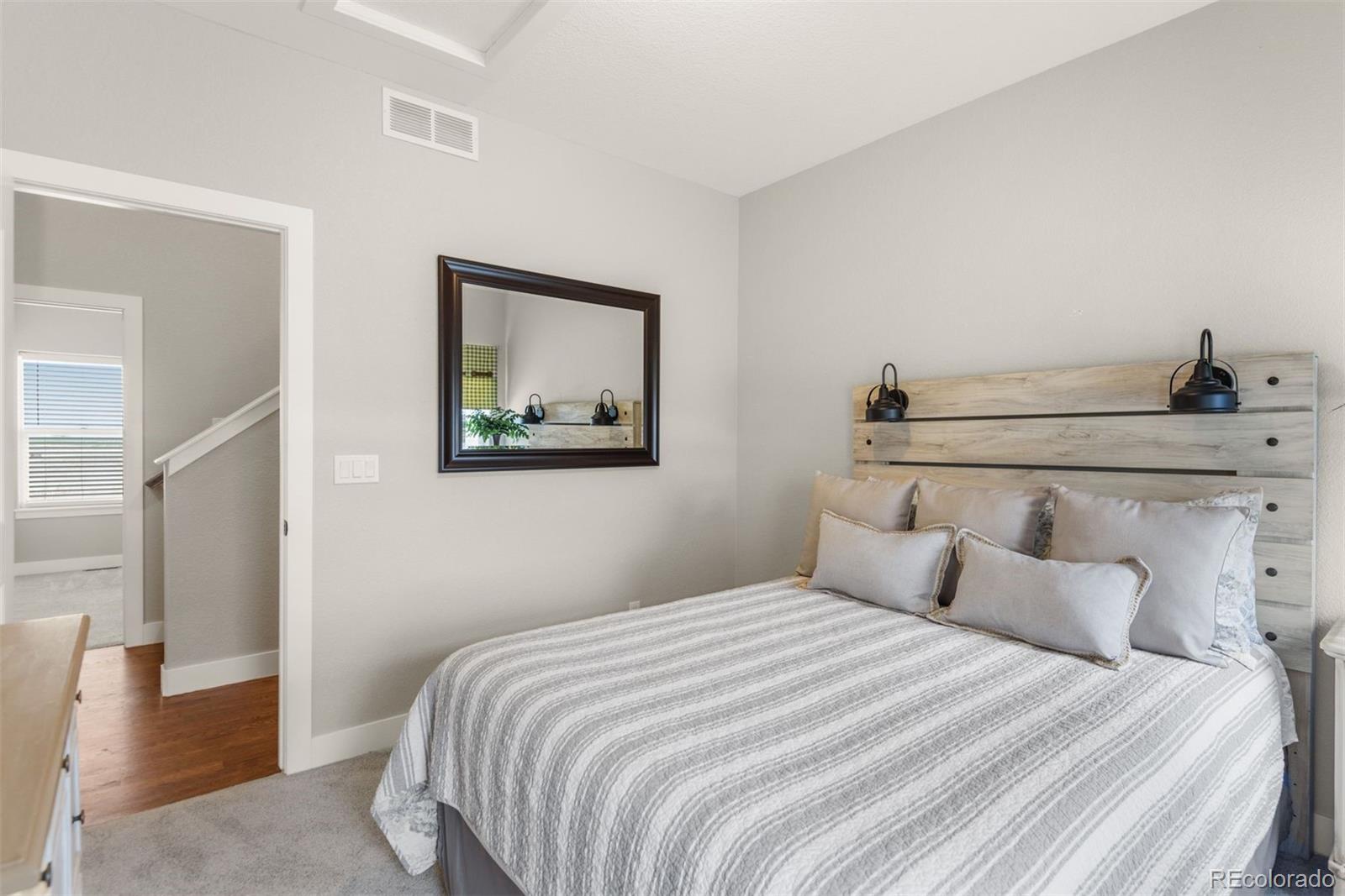 50112 E Maplewood Place