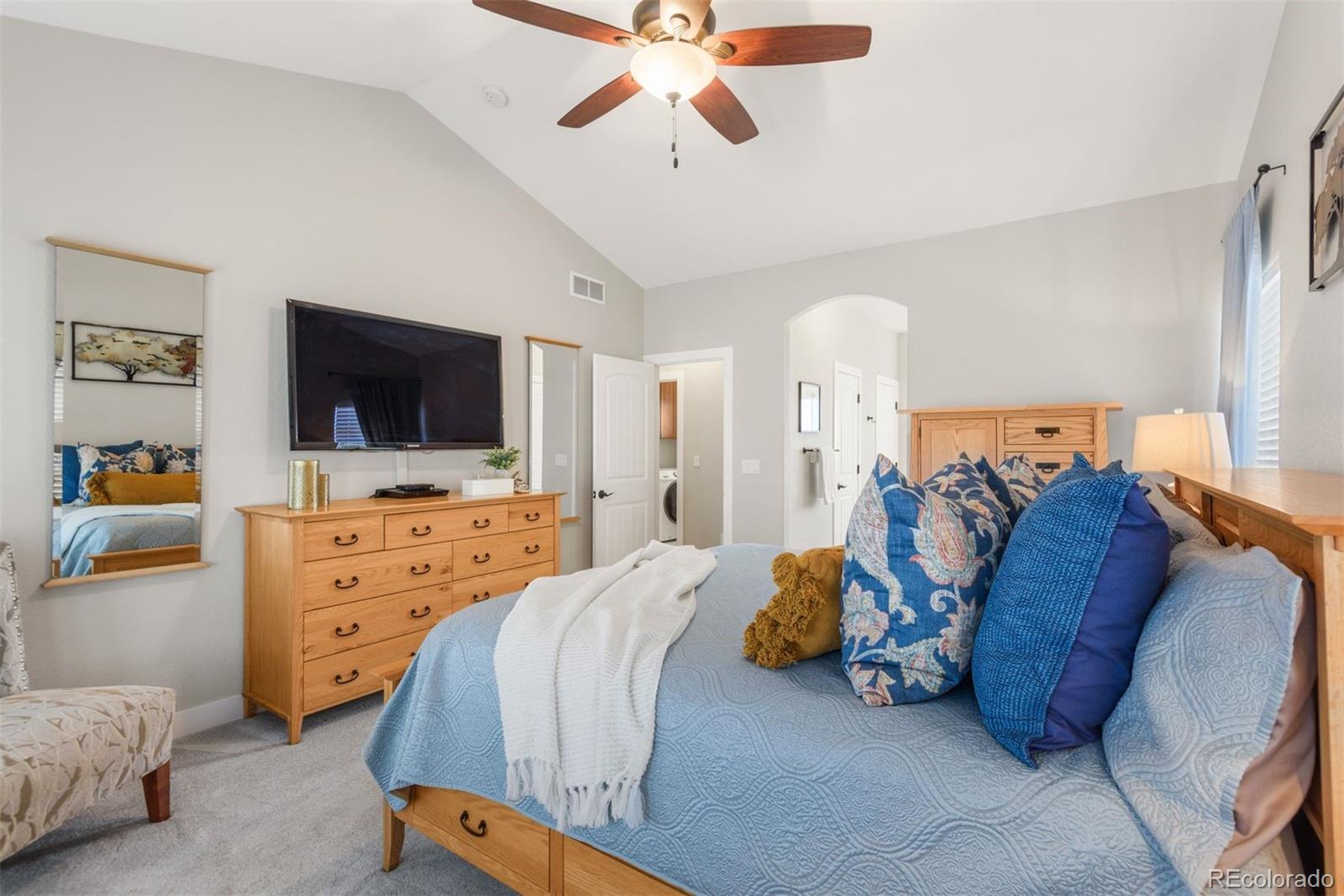 50112 E Maplewood Place