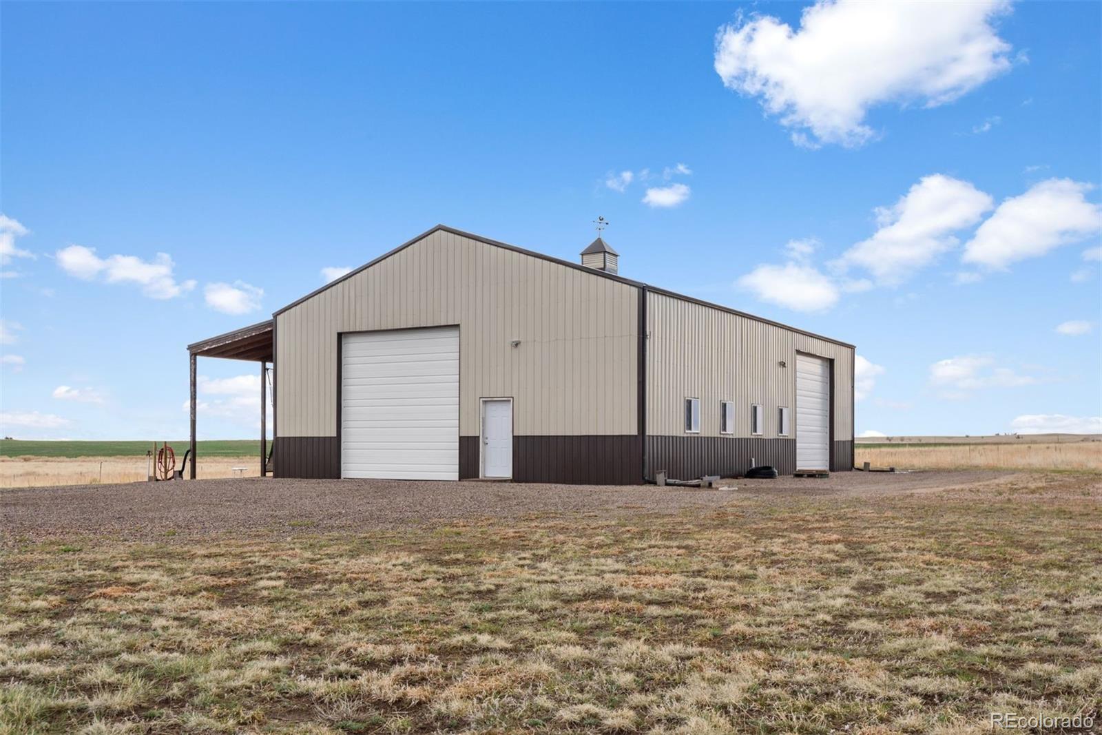 50112 E Maplewood Place