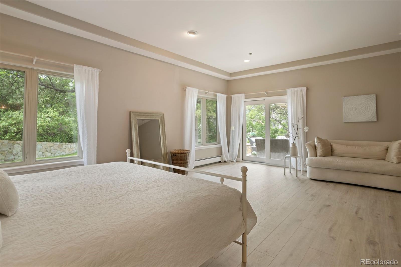 719 Lost Trail Drive