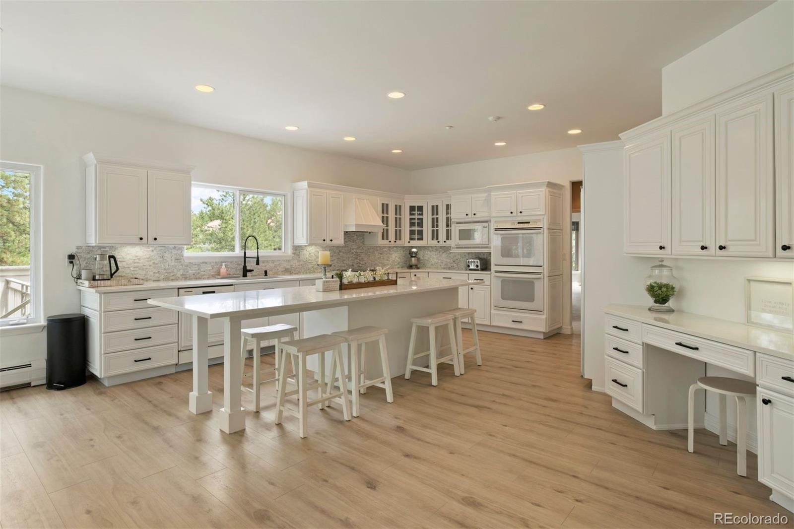 719 Lost Trail Drive