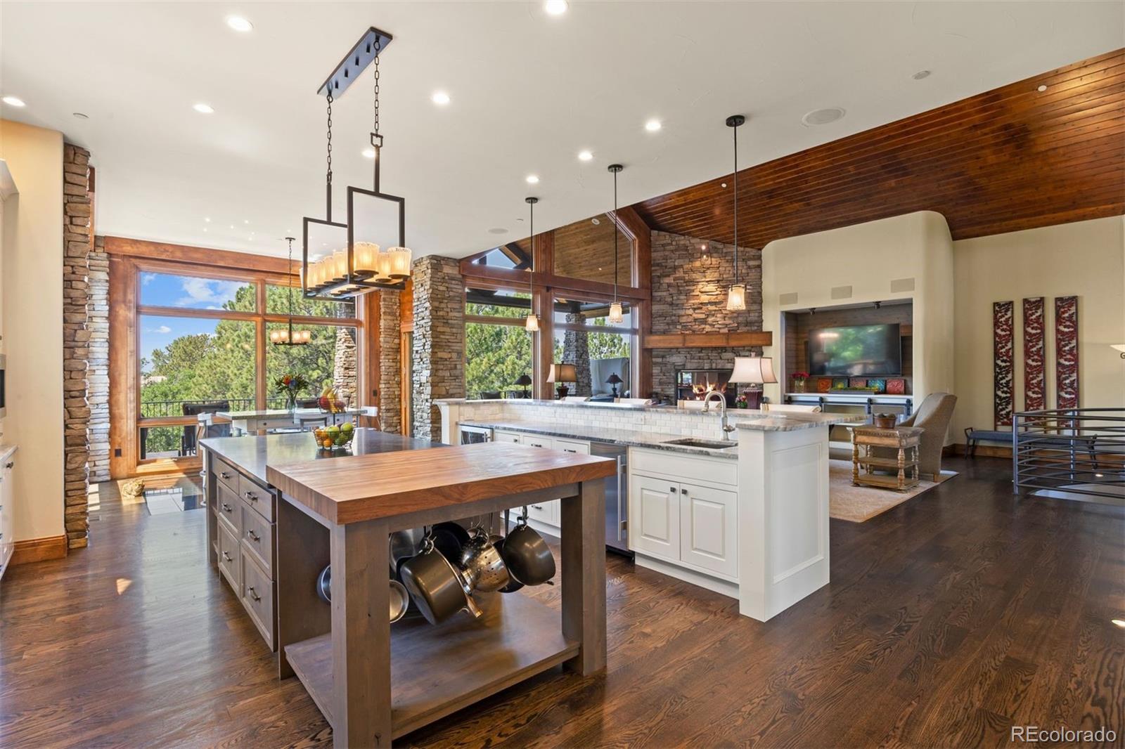 1048 Vintage Place