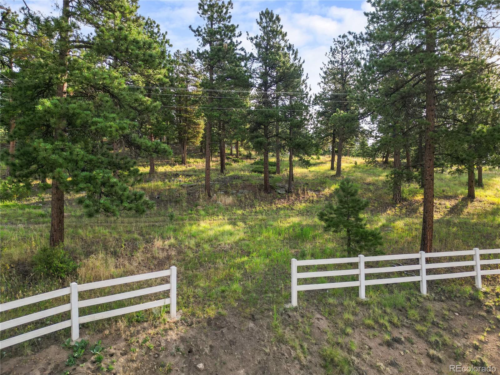 26541 Richmond Hill Road