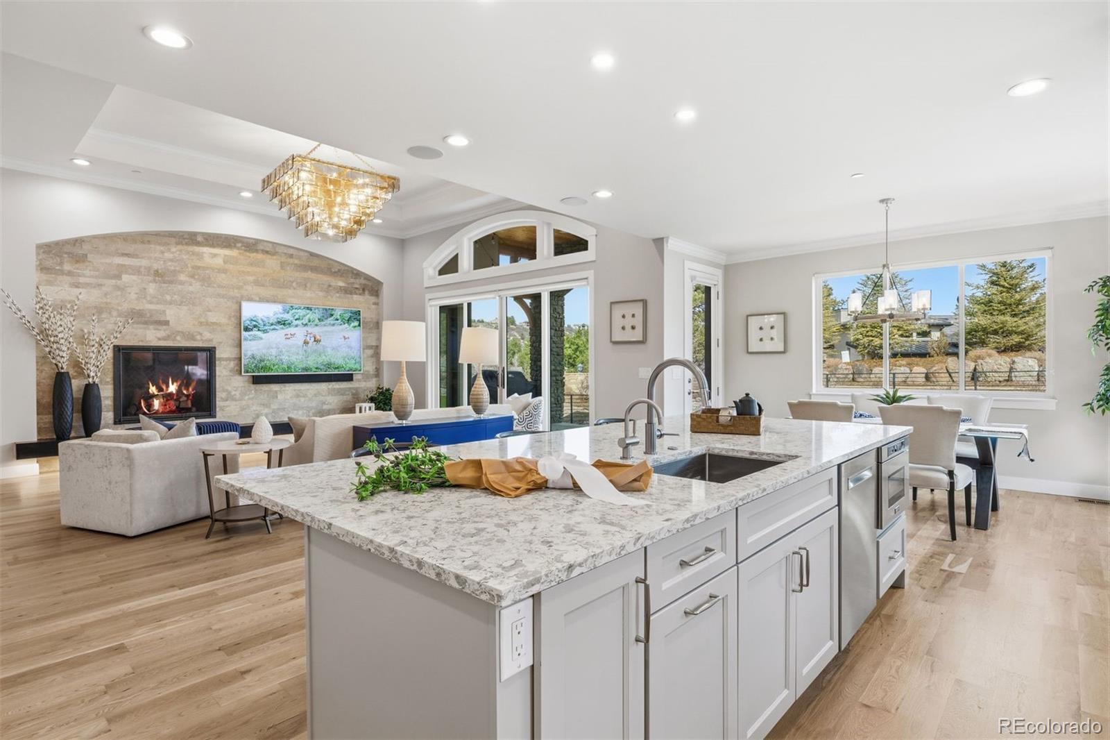 2164 Avenida Del Sol