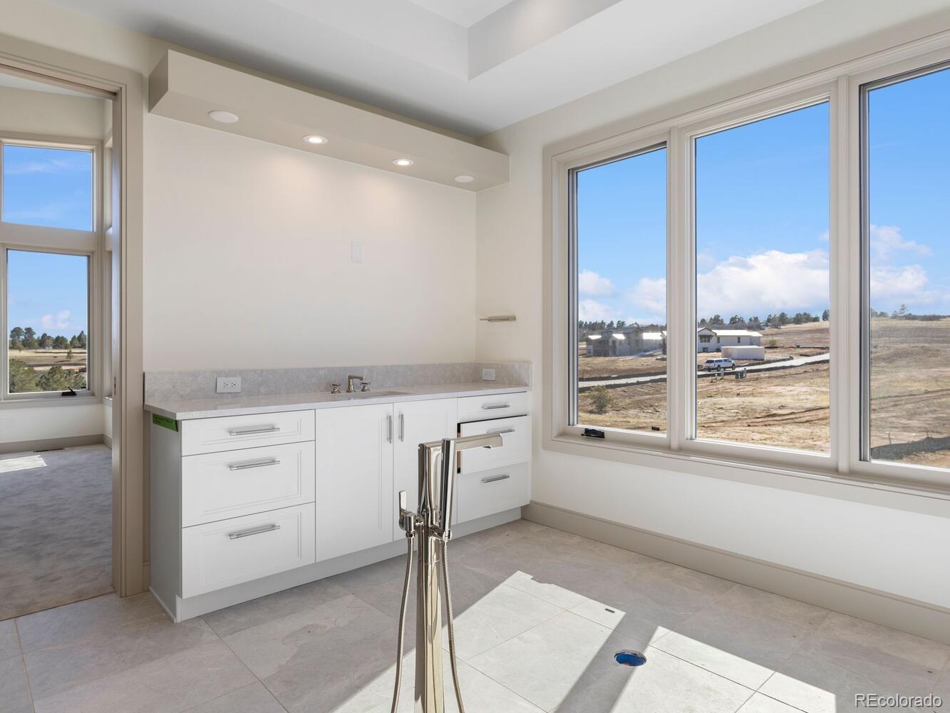 6198 Oxford Peak Lane