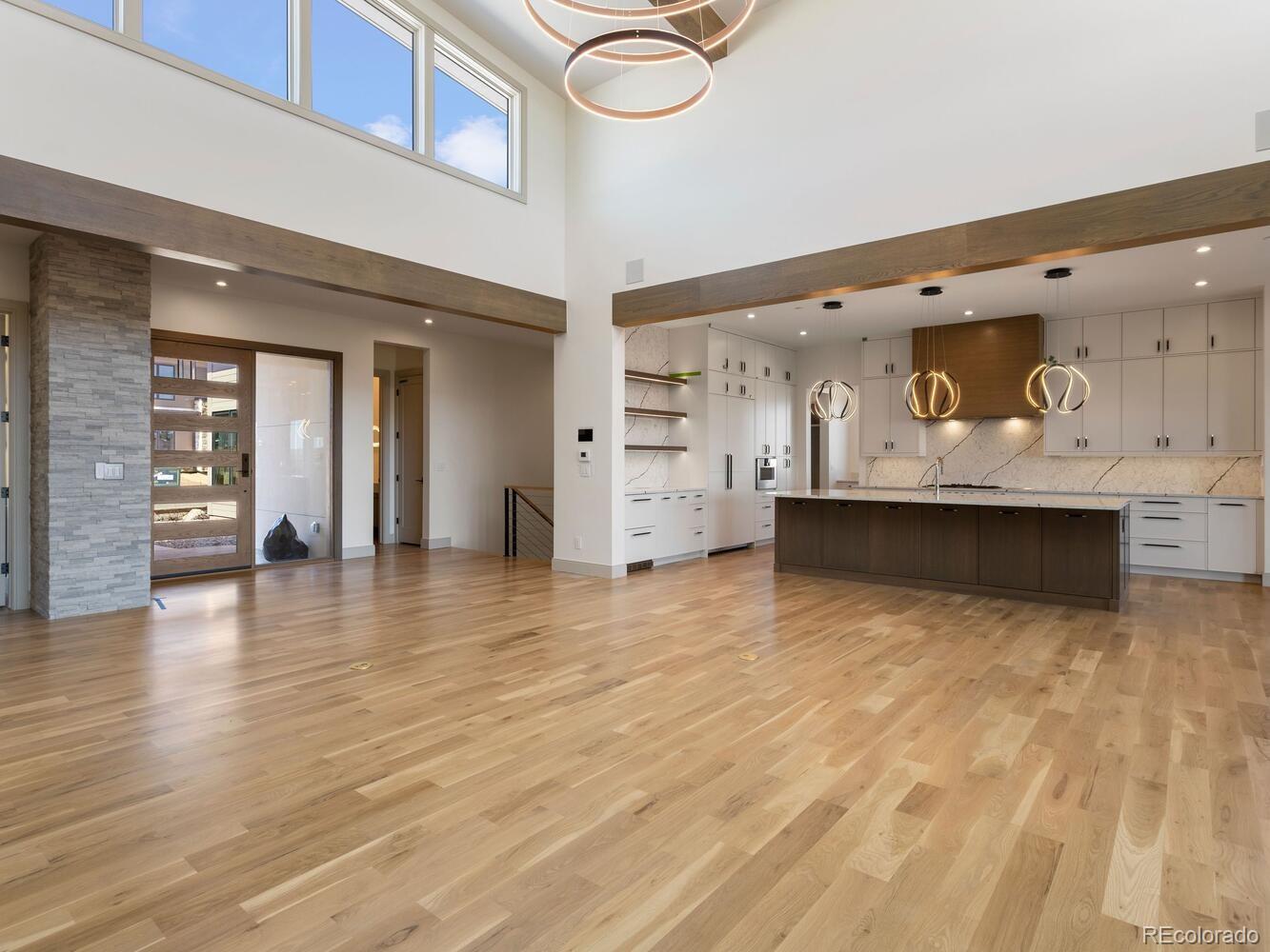 6198 Oxford Peak Lane