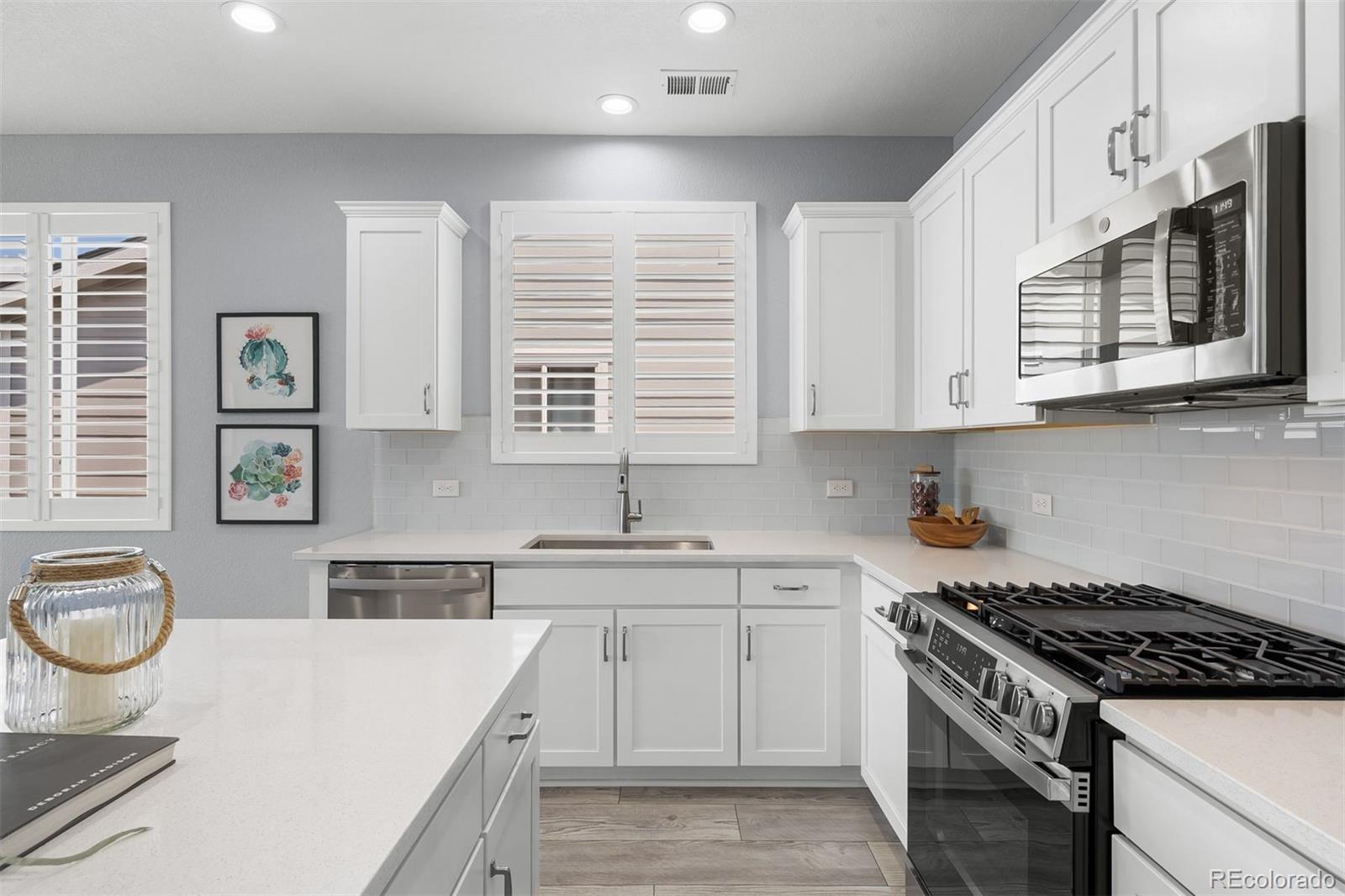 55 S Edge Cliff Street