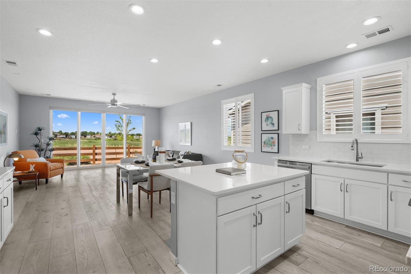 55 S Edge Cliff Street