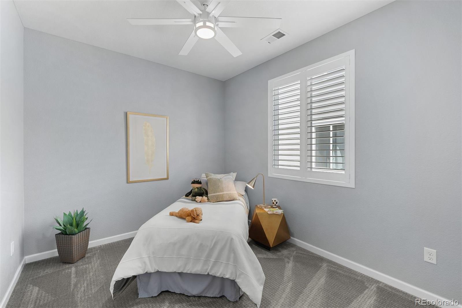 55 S Edge Cliff Street