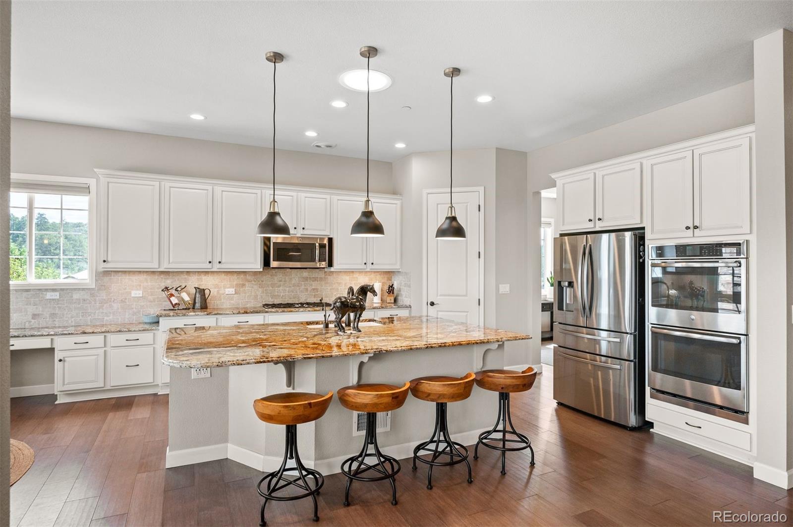 1599 Knotty Pine Way