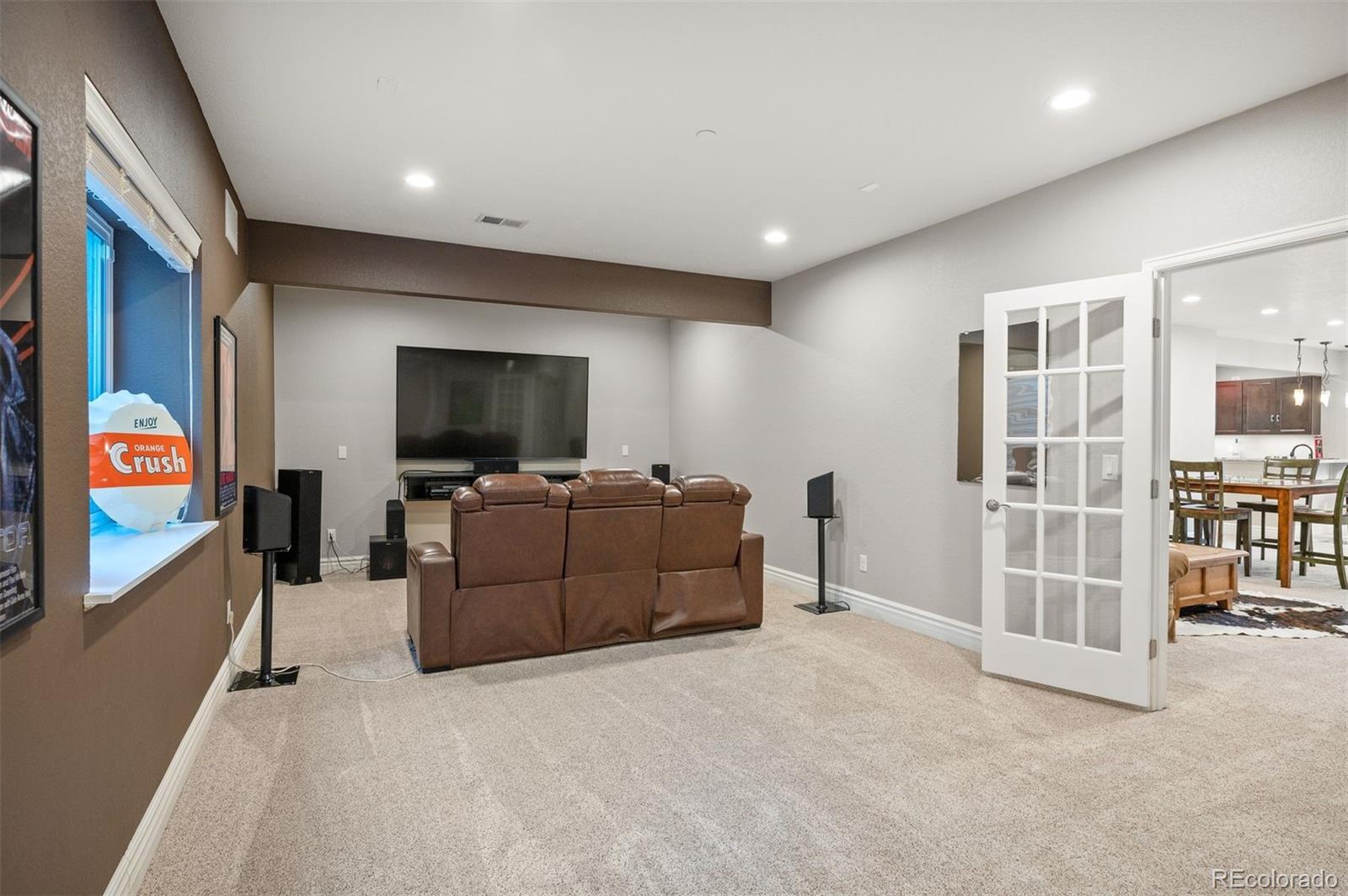 1599 Knotty Pine Way