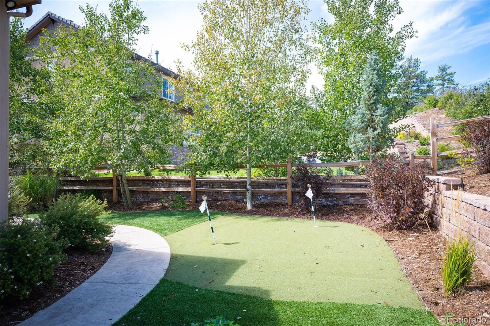 1599 Knotty Pine Way