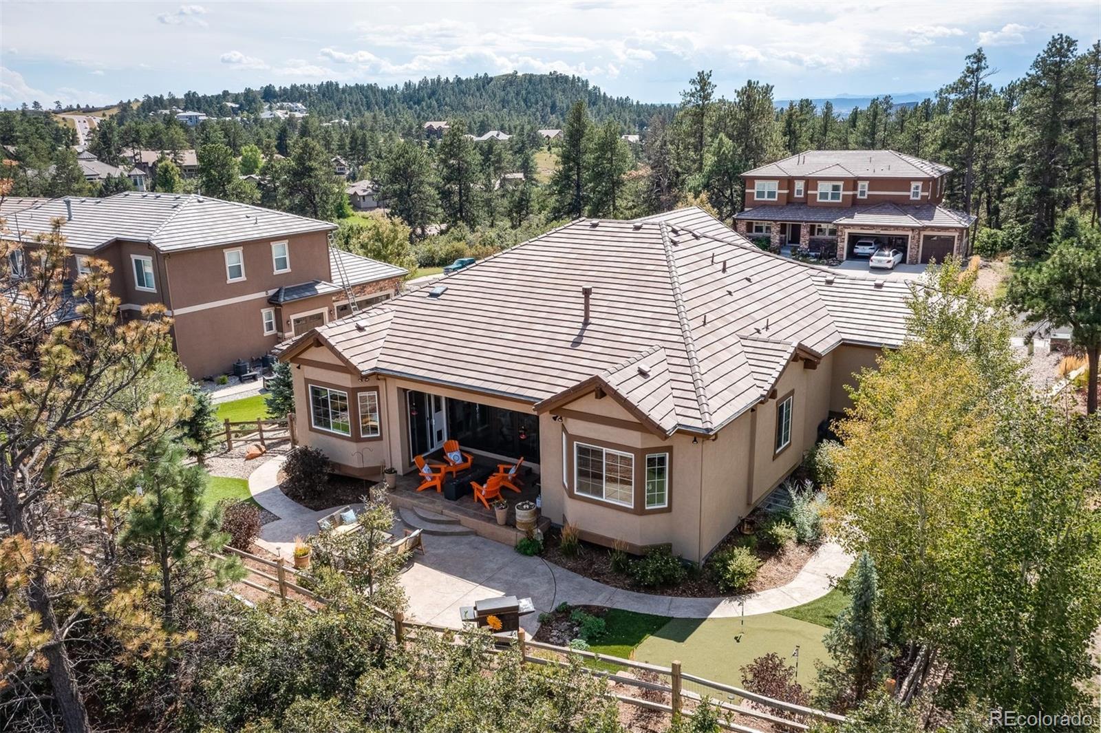 1599 Knotty Pine Way