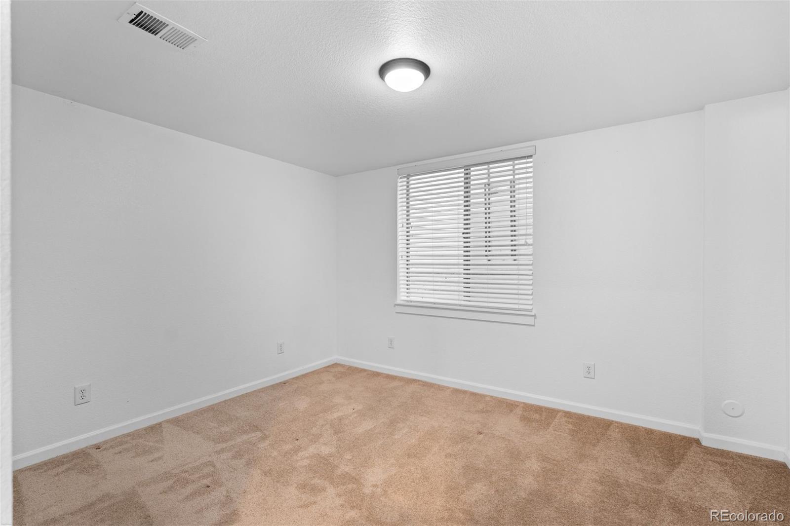 8502 E 29th Place