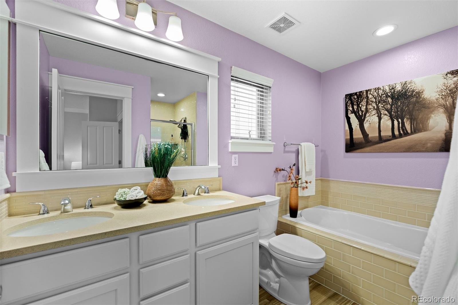8502 E 29th Place