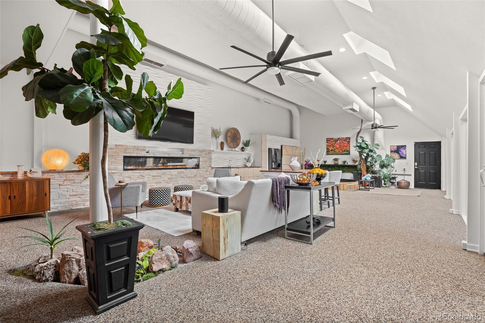 6671 Wauconda Drive