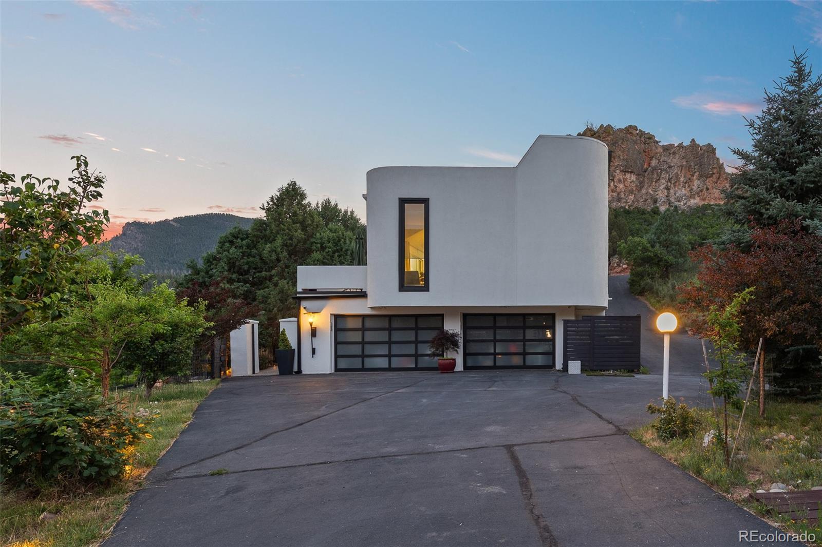 6671 Wauconda Drive