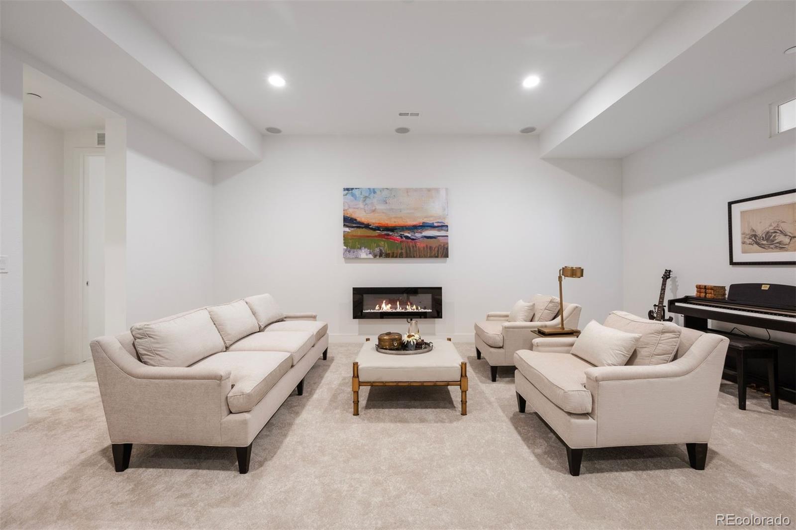 1155 Lost Elk Circle