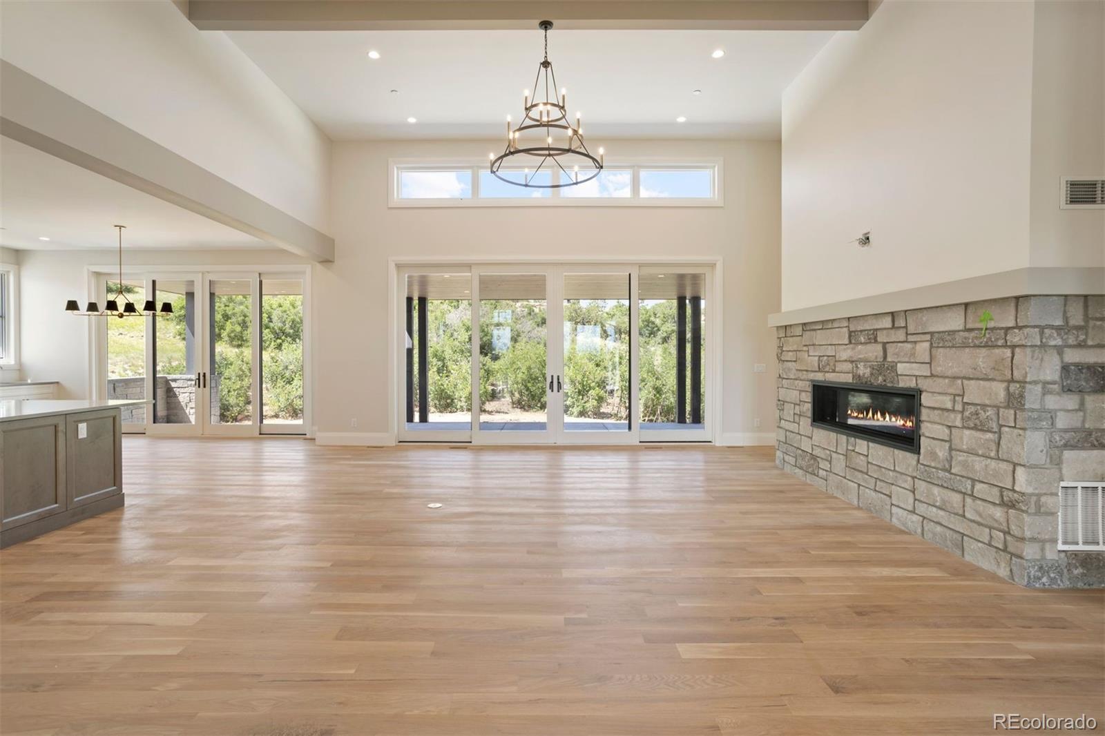 6195 Oxford Peak Lane