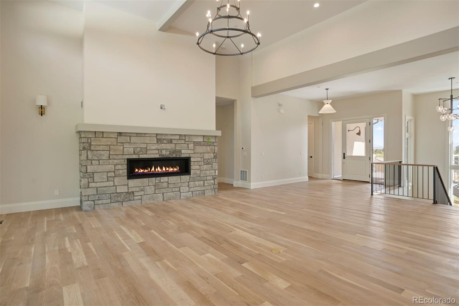 6195 Oxford Peak Lane