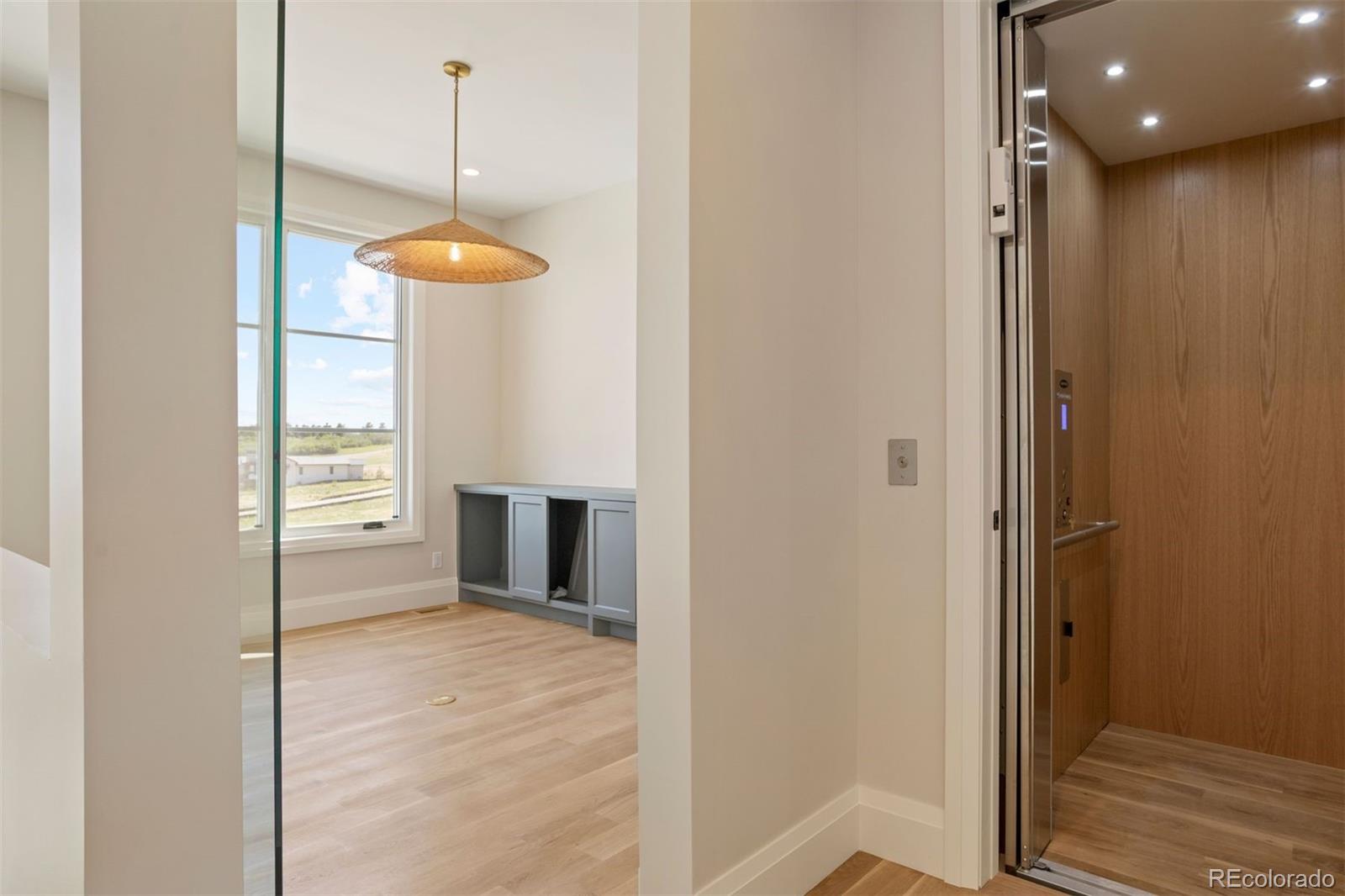 6195 Oxford Peak Lane