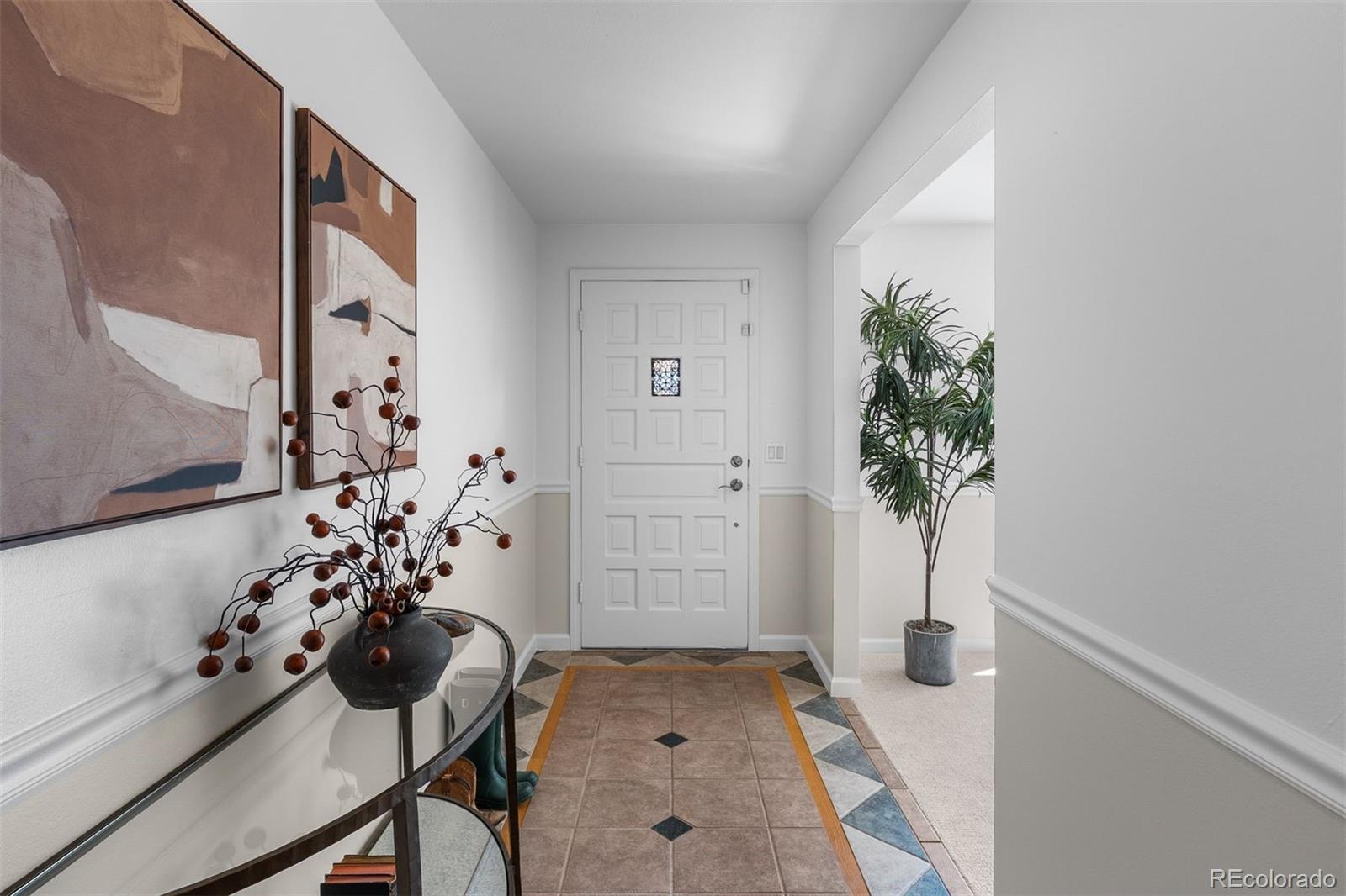 6419 W Roxbury Drive