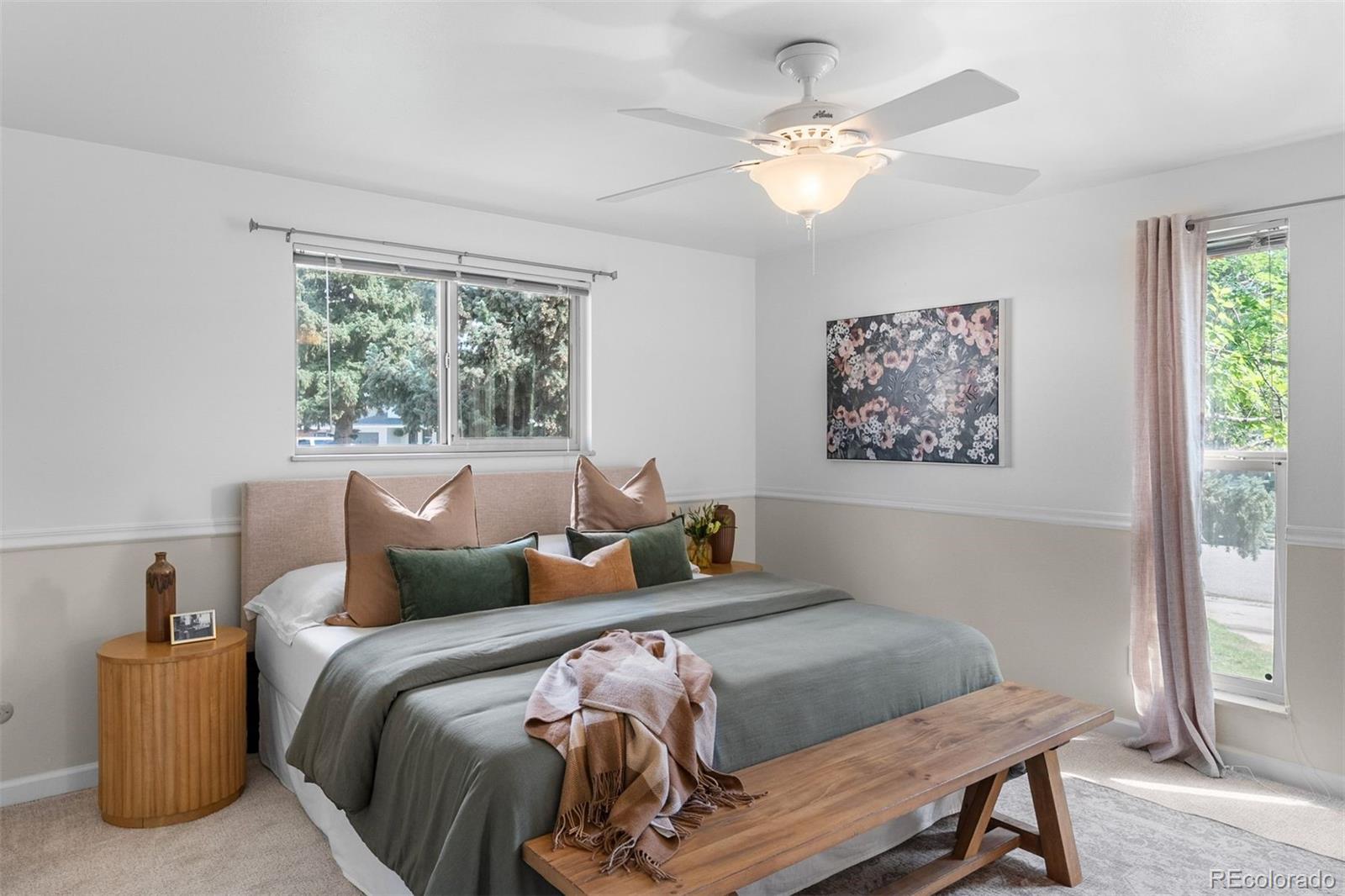 6419 W Roxbury Drive