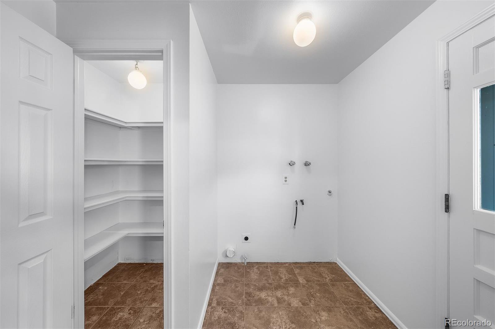 6419 W Roxbury Drive