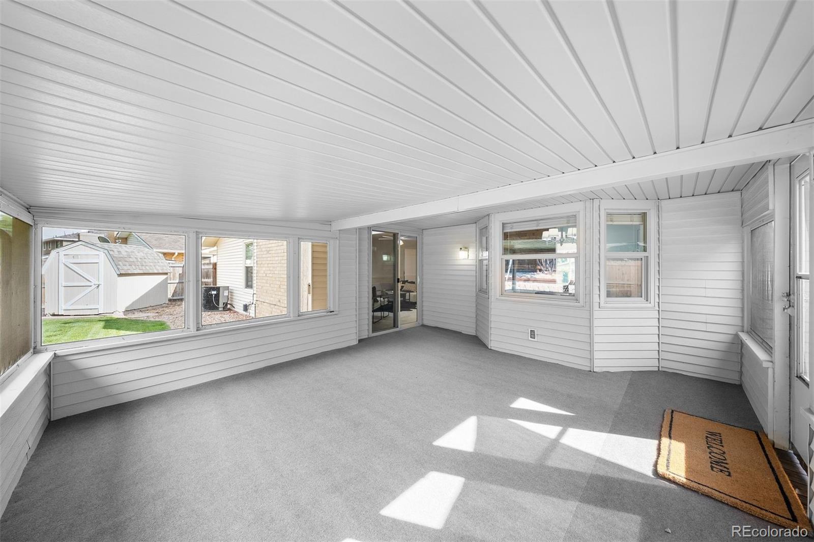 6419 W Roxbury Drive