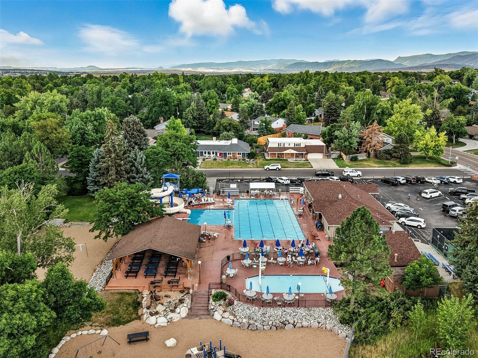 6419 W Roxbury Drive